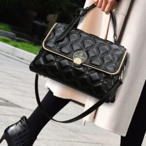Quilted PU Leather Crossbody Handbag – Women’s Medium Shoulder Bag with Gold Hardware